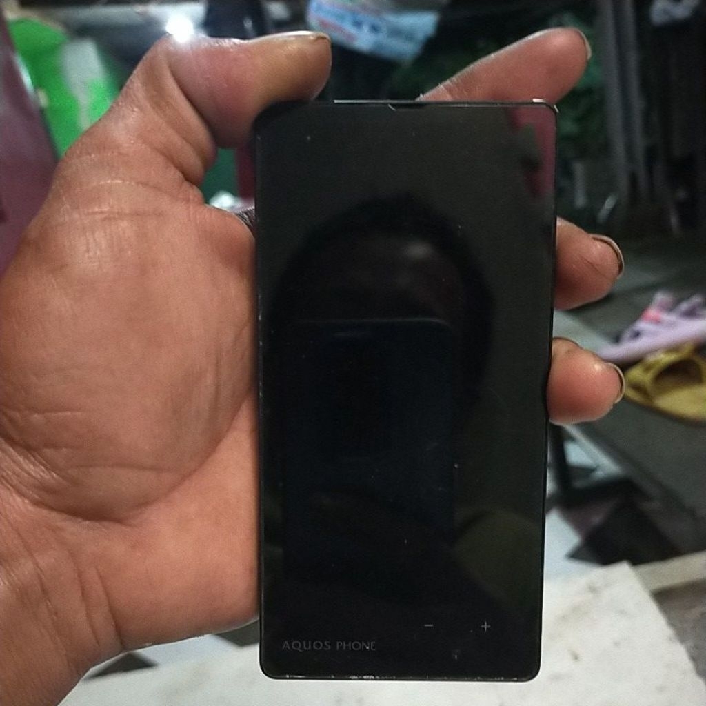 hp bahan hidup aquos303sh