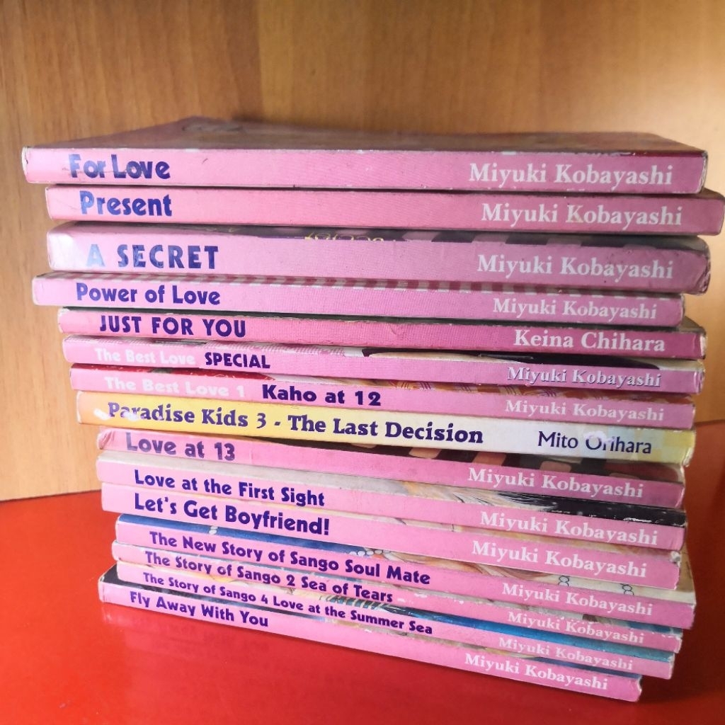 buku koleksi komik cerita mini serial cerita cantik