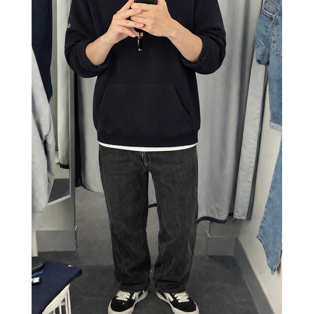 [PRELOVED] Hoodie Pria Hitam XXL - Minus noda kecil