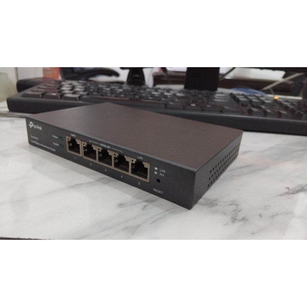 TP Link TL-R470T+(UN) Second