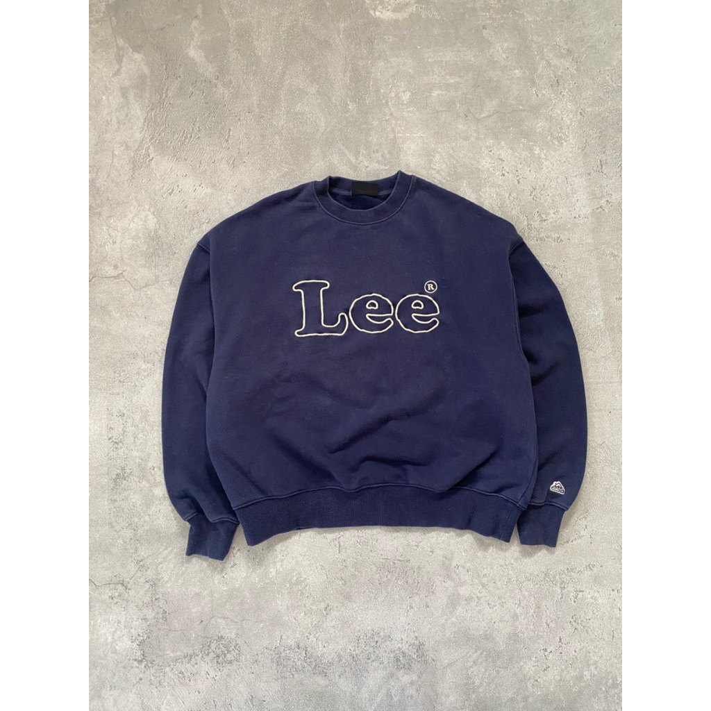 crewneck lee