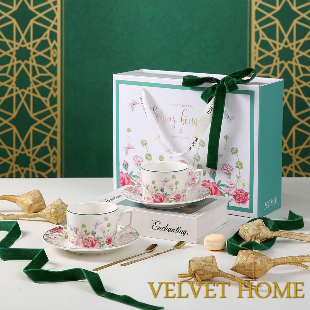 Hampers cangkir double set isi 2 cangkir teh kopi gelas mug holland gift set kado hadiah parcel nata