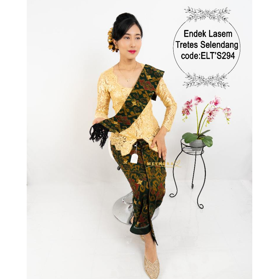 MEYNDRA BUSANA--Endek Tenun Lasem Tretes Selendang/Endek Semi Mastuli Selendang/Endek Premium Bali/E