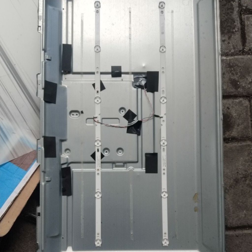 LED BACKLIGHT POLYTRON PLD 32BAG9858 32BAG9855 32BAG9953