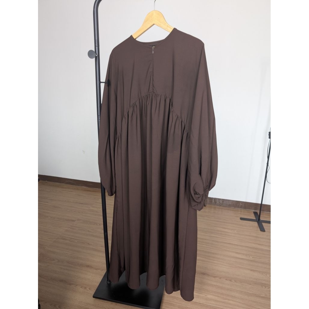 Preloved tsurayya hijab abaya knit namira abaya malika bysofni mazen anti uv