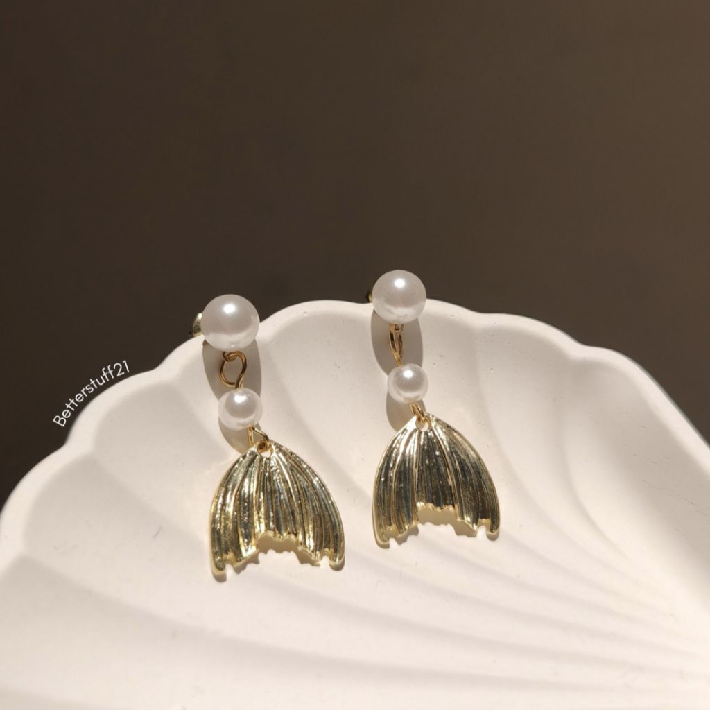 Betterstuff21 - Mermaid Pearl Earrings / Ear Stud / Simple Earrings / Anting Mutiara / Anting Simpel