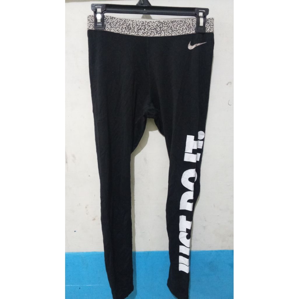 Celana Legging Preloved