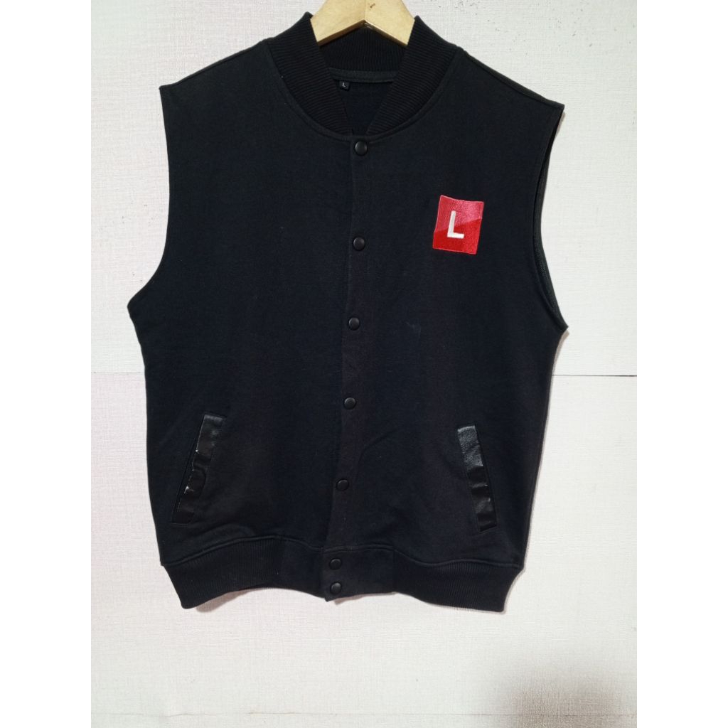 Baju jacket rompi vest sweater size L fit XL second