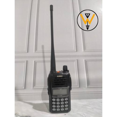 ALINCO DJ W10 HT VHF ALINCO DJ W 10 HT VHF