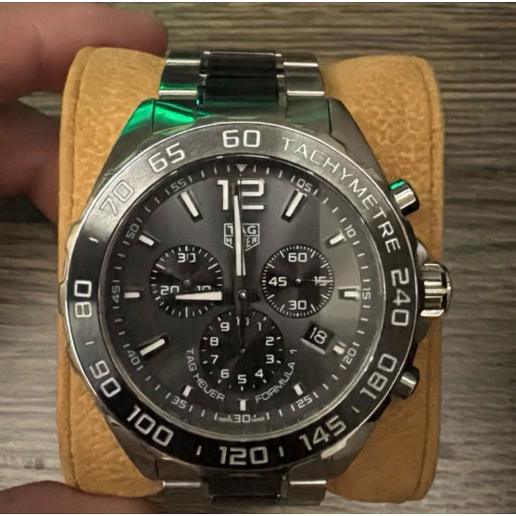 Jam Tangan Tag Heuer Formula 1 2019 PreOwned