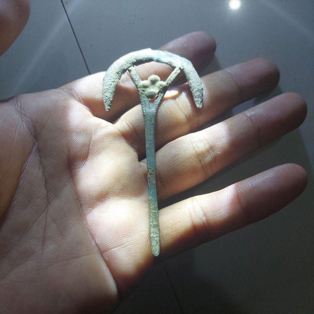tusuk konde jadul temuan tanah kerajaan bugis bone.
