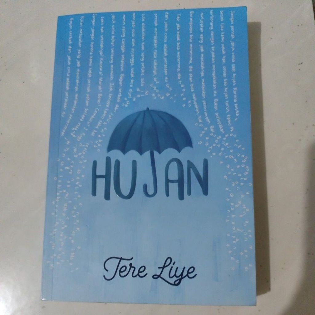 [PRELOVED] Novel Hujan - Tere Liye