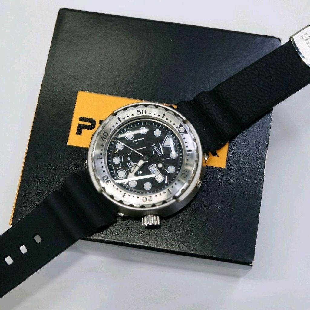 Seiko Tuna Marine Master Prospex Professional SBBN007 Mens Watch