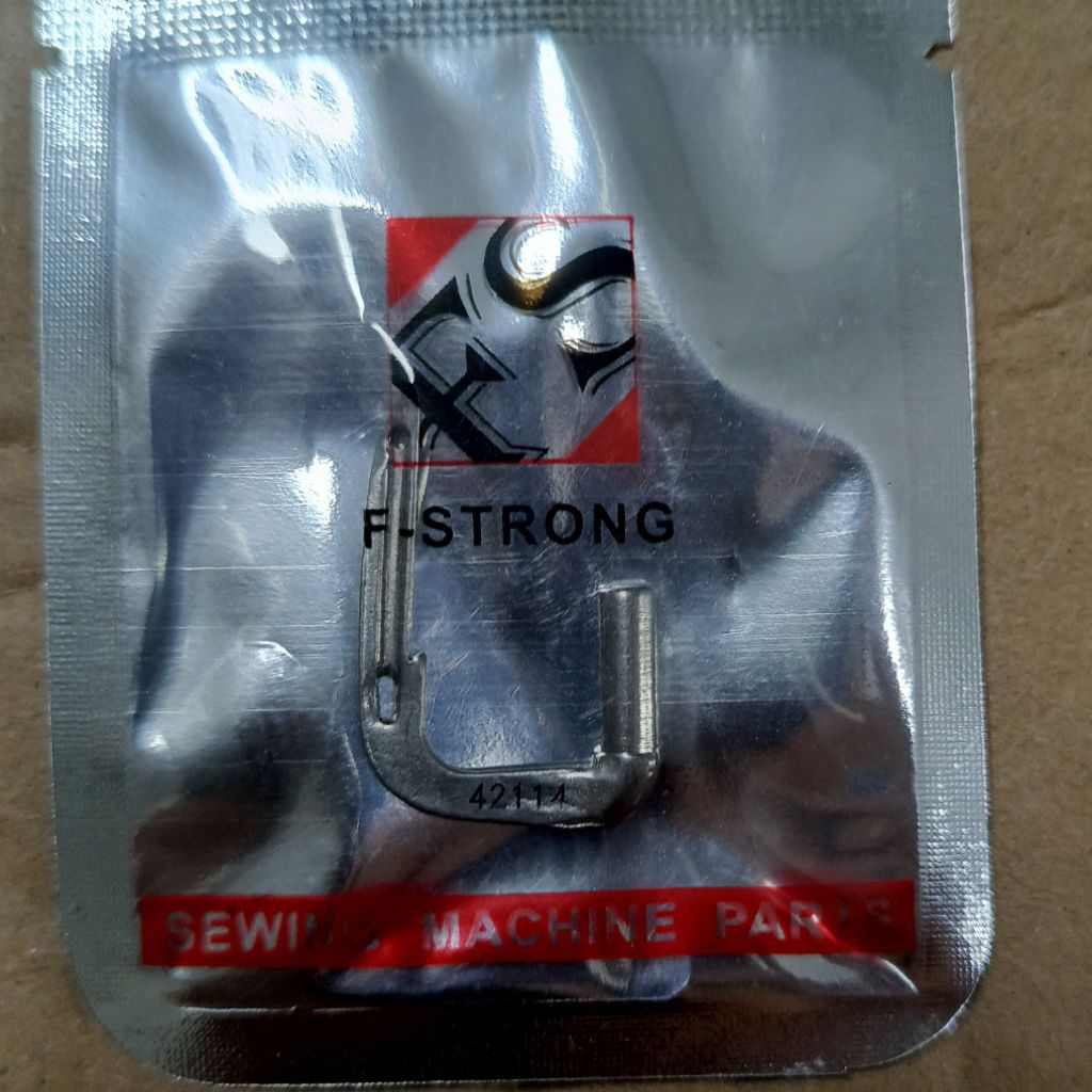 42114 Looper bawah mesin obras kecil singer butterfly