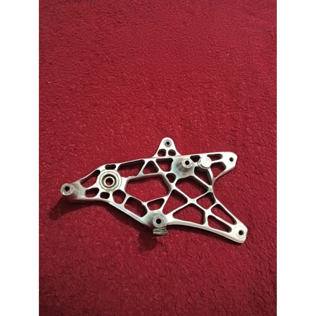 arm Ais Nouvo z coak original