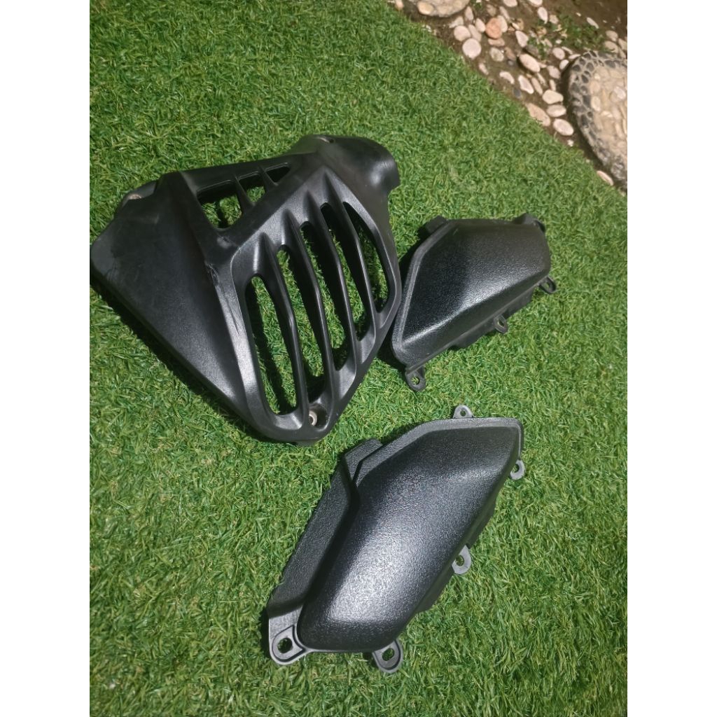 Cover Radiator dan dek kiri kanan NMAX old
