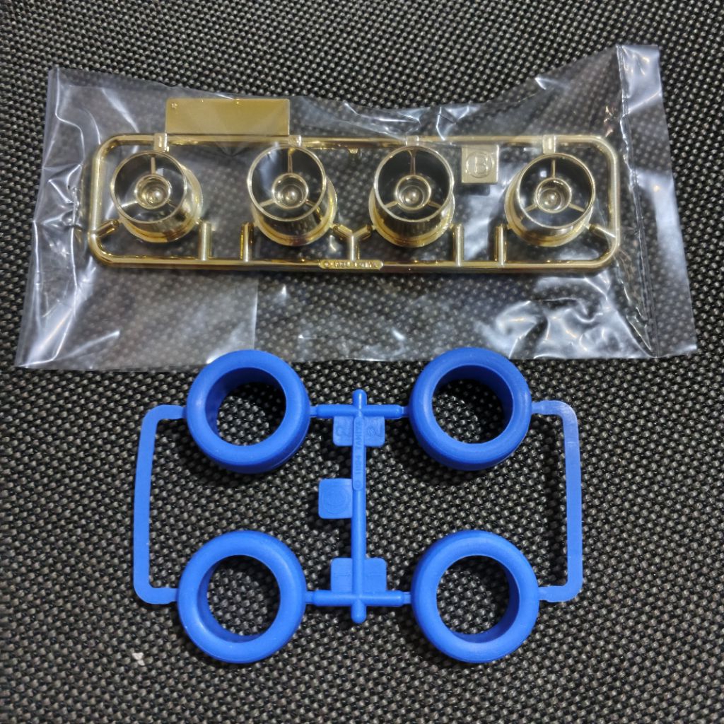 ban small biru dan velg original tamiya / tamiya ban small blue