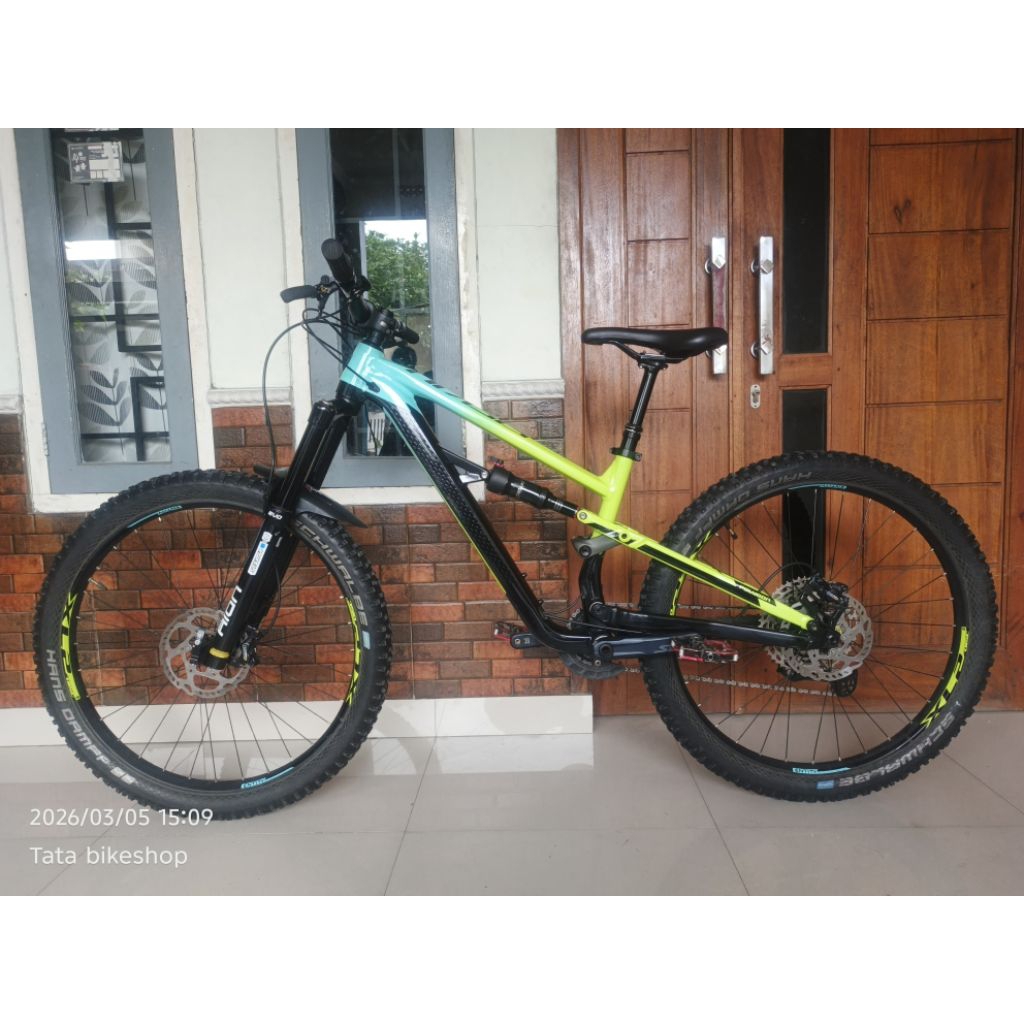 sepeda gunung MTB Polygon siskiu T7 2022 upgrade