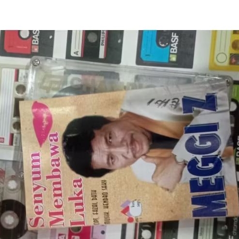 kaset meggy z senyum membawa luka