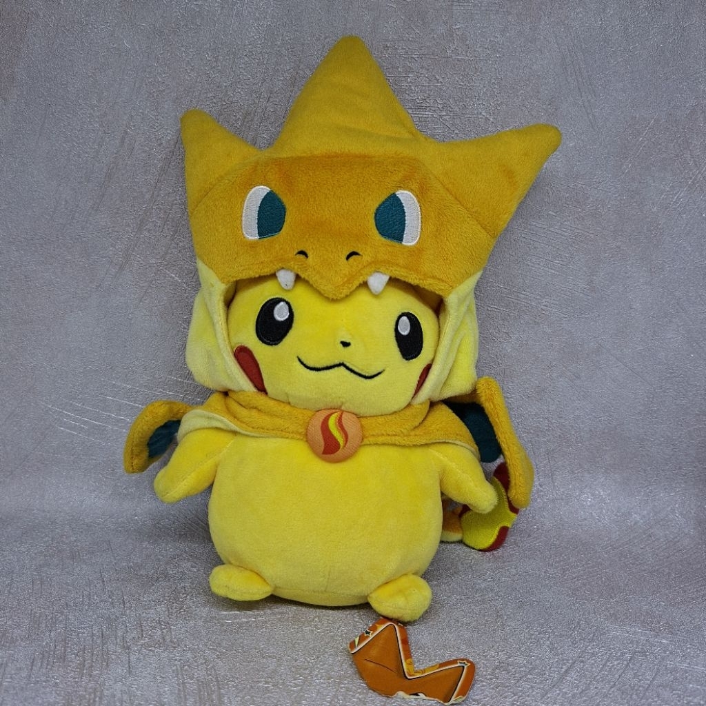 Pokemon Center Exclusive Mega Charizard Y Poncho wearing Pikachu plush toy with paper tag Japan Rare