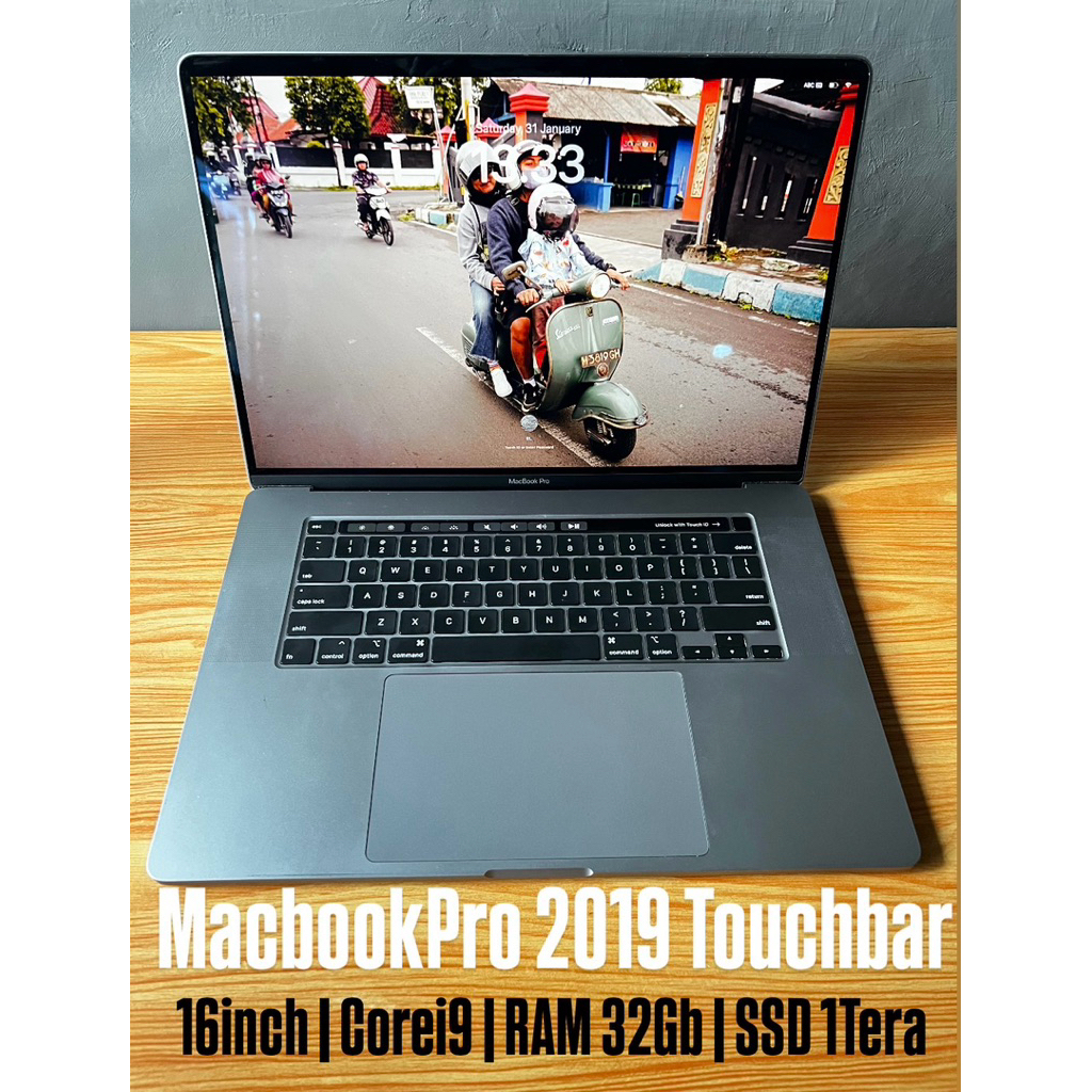 Macbook Pro 2019 i9 RAM 32Gb SSD 1Tera cod malang kota