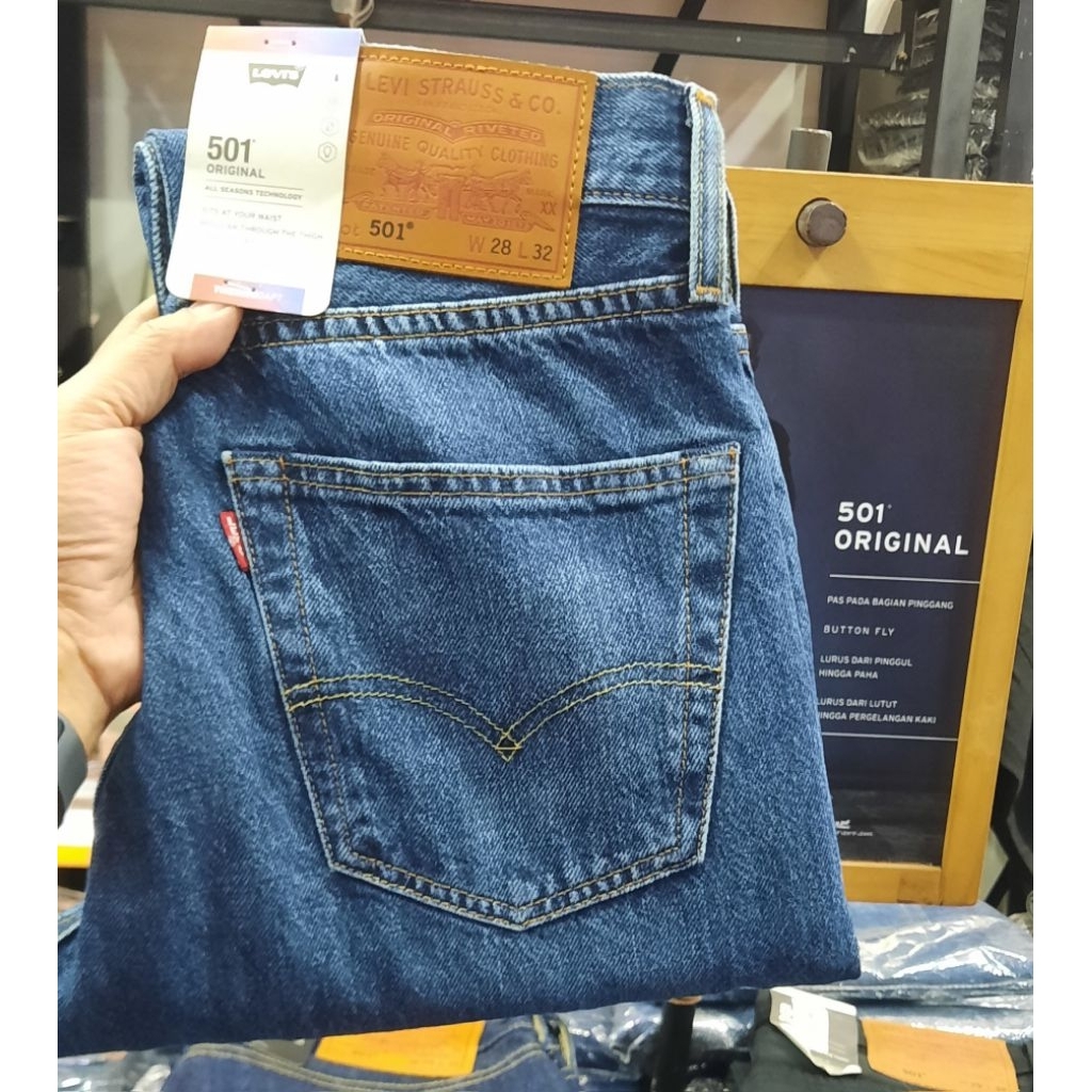 CELANA L E V O ' S 501 100% ORIGINAL (00501-3737)