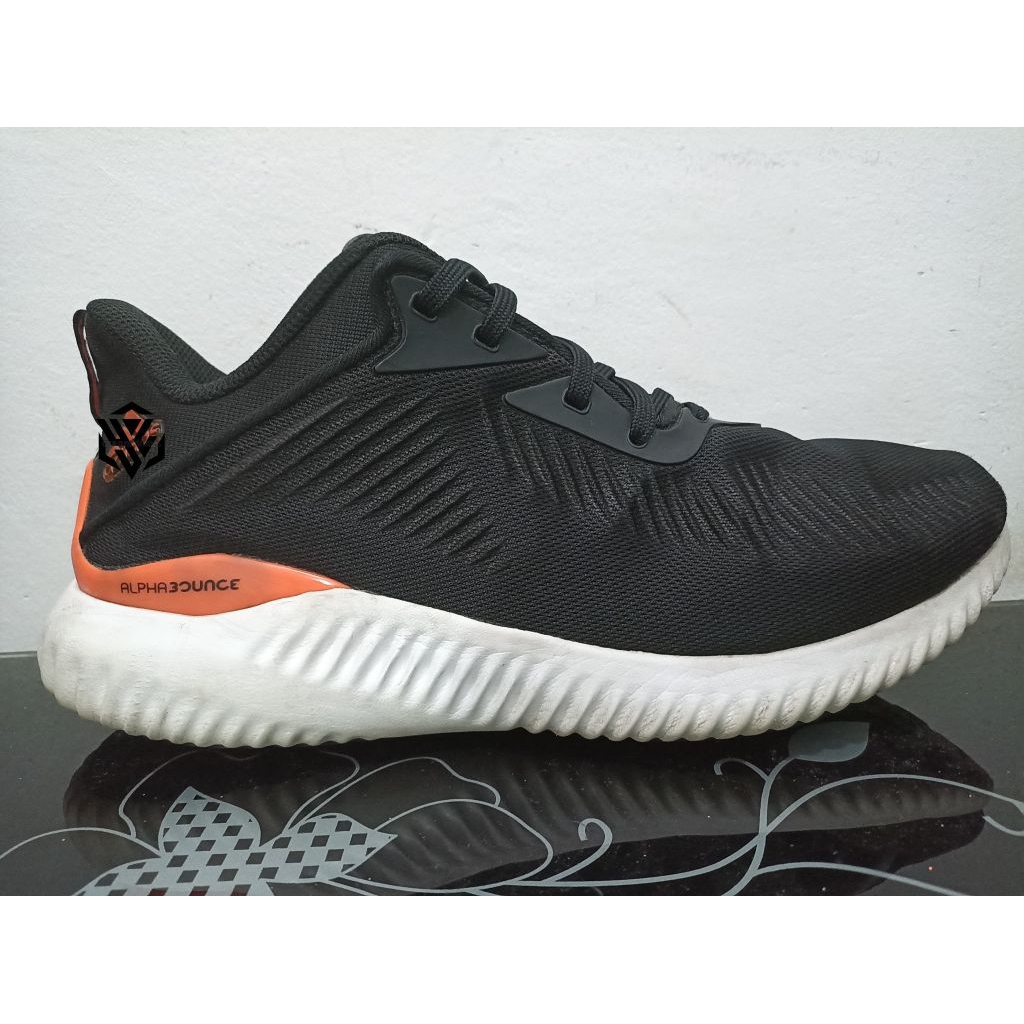 Second Ori - Seri Adidas Alphabounce Size 43,5