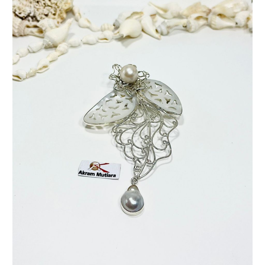 Bros kerang perak Mutiara air laut asli lombok