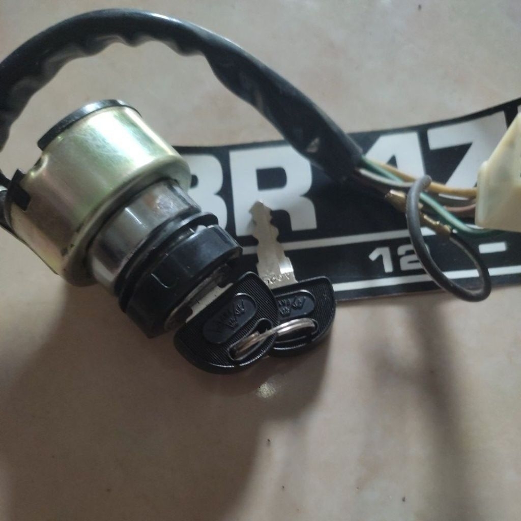 kunci kontak motor Suzuki FR70 FR80