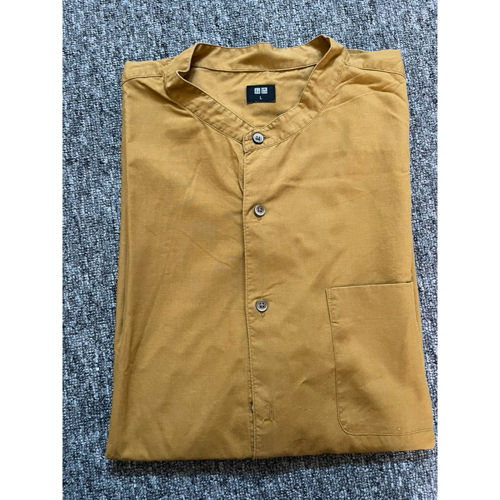 Preloved Atasan Pria Uniqlo / Kemeja Pria Uniqlo Size L