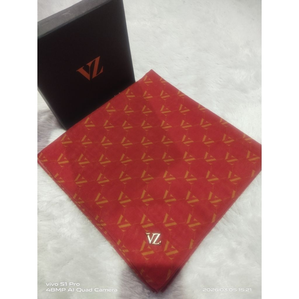 Vivi zubedi scarf preloved