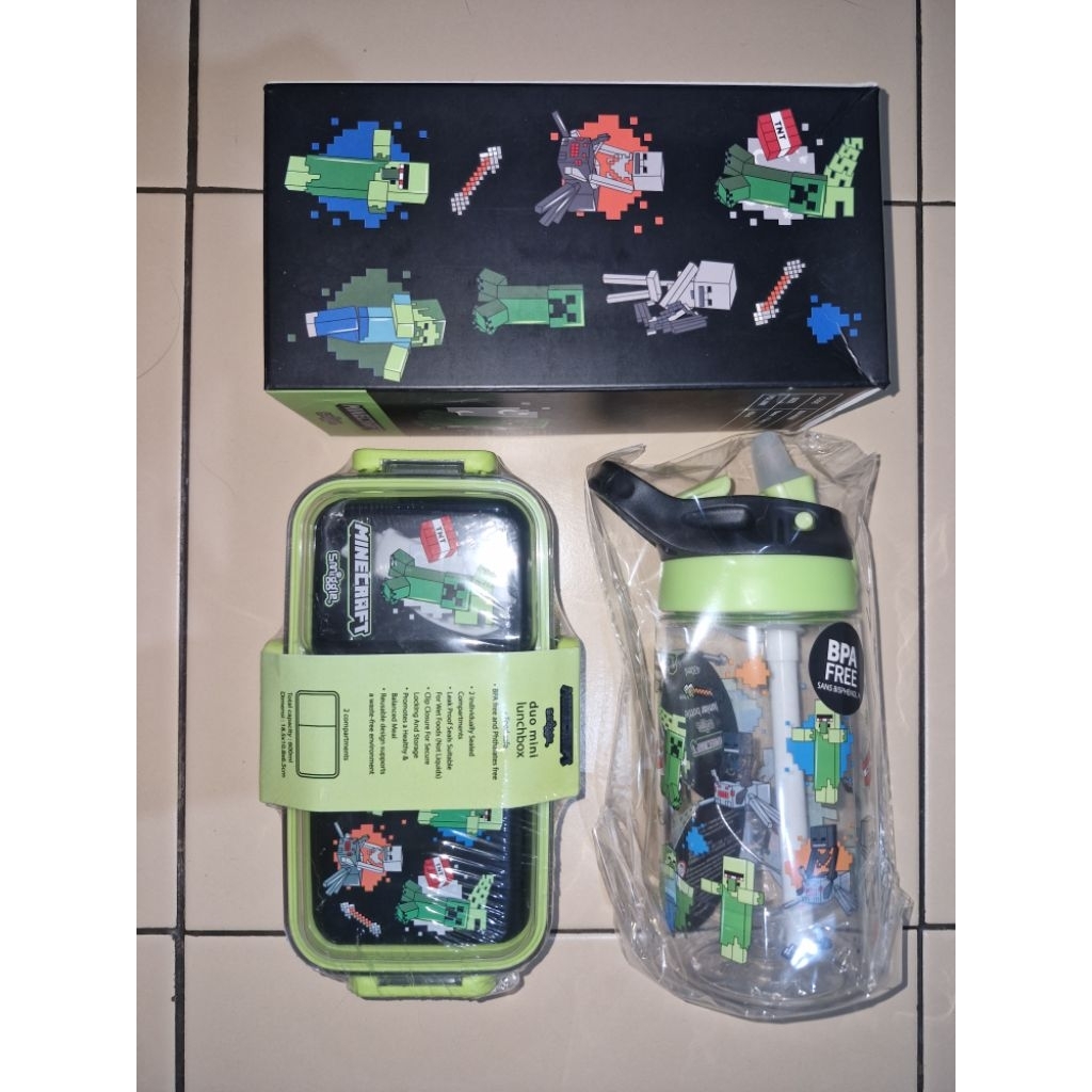 Preloved New Smiggle Tumbler dan Lunch Box Set Minecraft