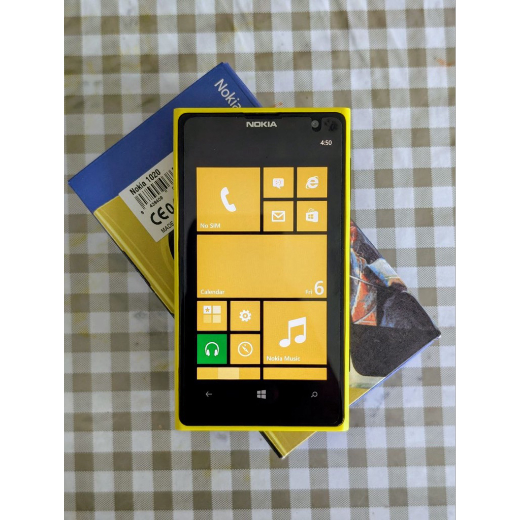 Nokia Lumia 1020 + Kamera Grip