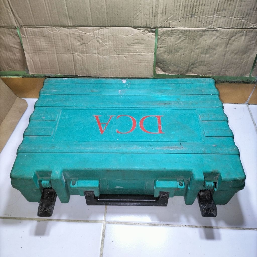 jack hammer bobok 5kg merk DCA  AZG6 kondisi second bekas rasa baru..