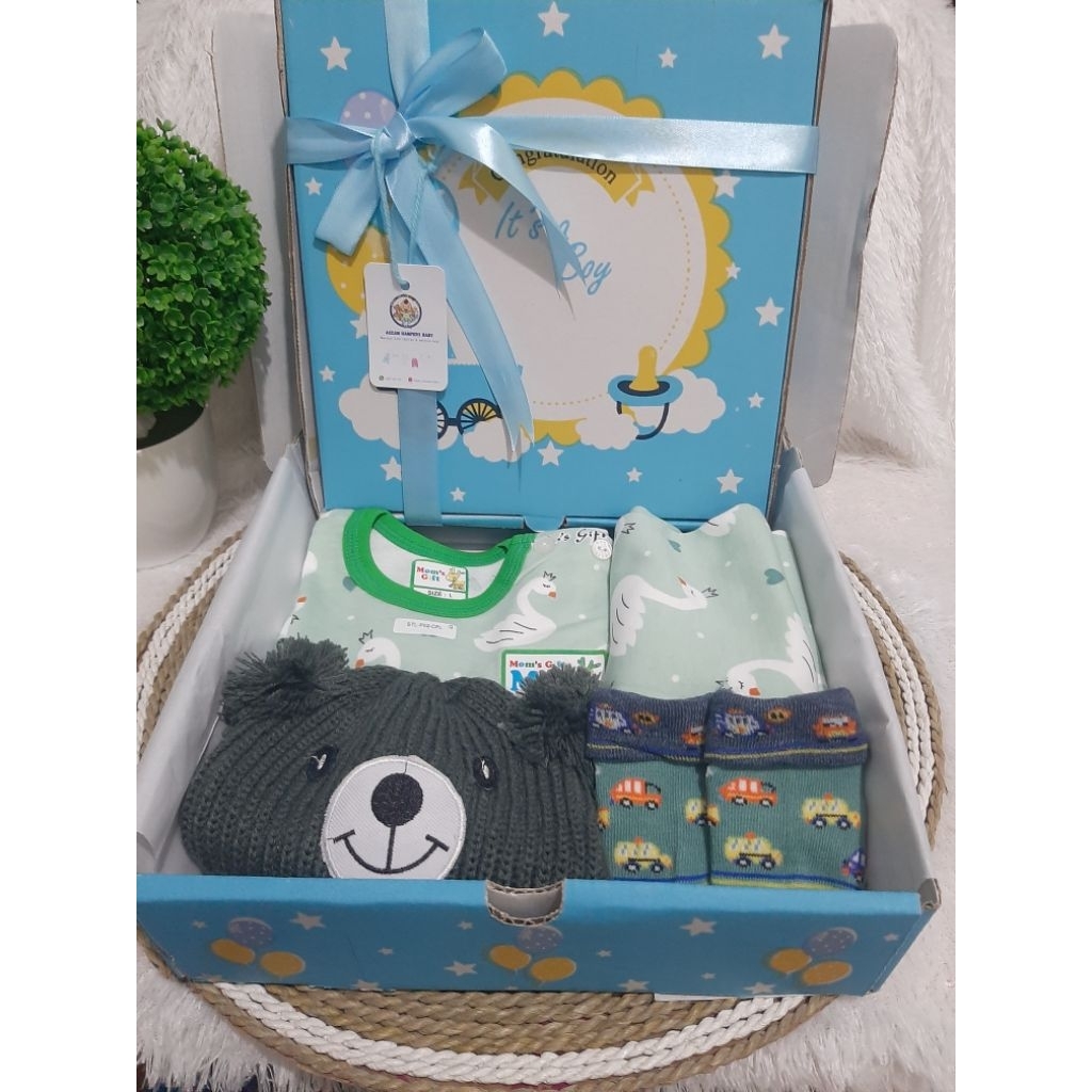 HAMPERS BAYI | KADO LAHIRAN BAYI | SETELAN BAJU MOMS GIFT