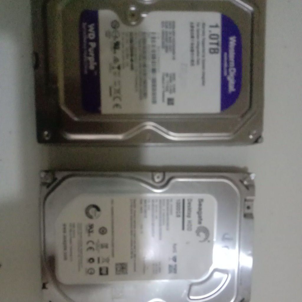 Hardisk PC 1 TB - Bahan service - RUSAK