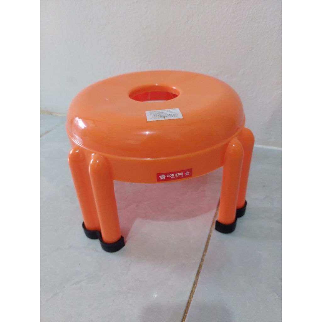 Kursi Anak / Kursi Bulat / Kursi Kecil / Kursi Jongkok Lionstar