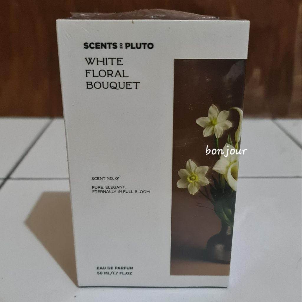 Scents of Pluto White Floral