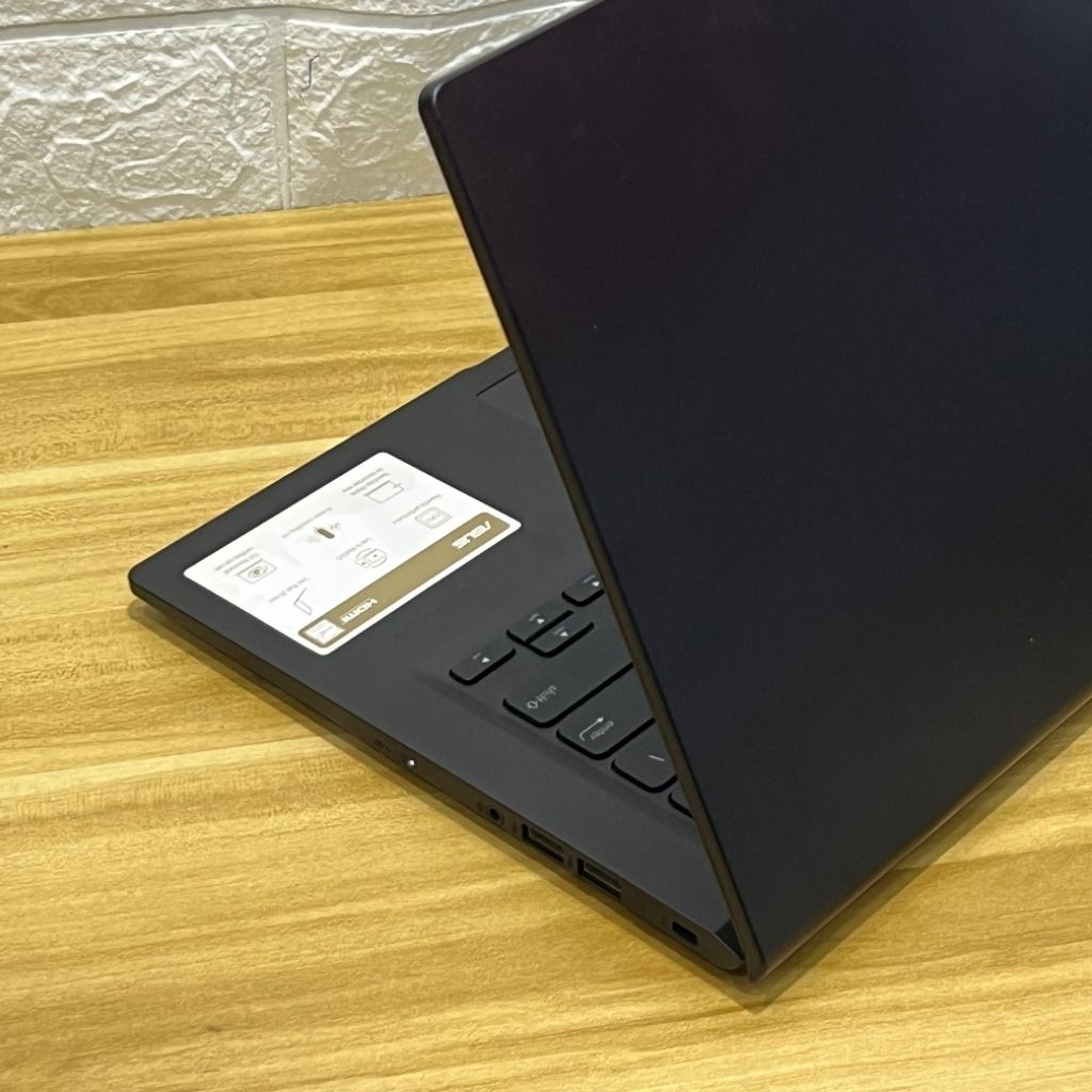 Asus Vivobook X415EA Core i3 gen 11 RAM 8/ SSD 512GB