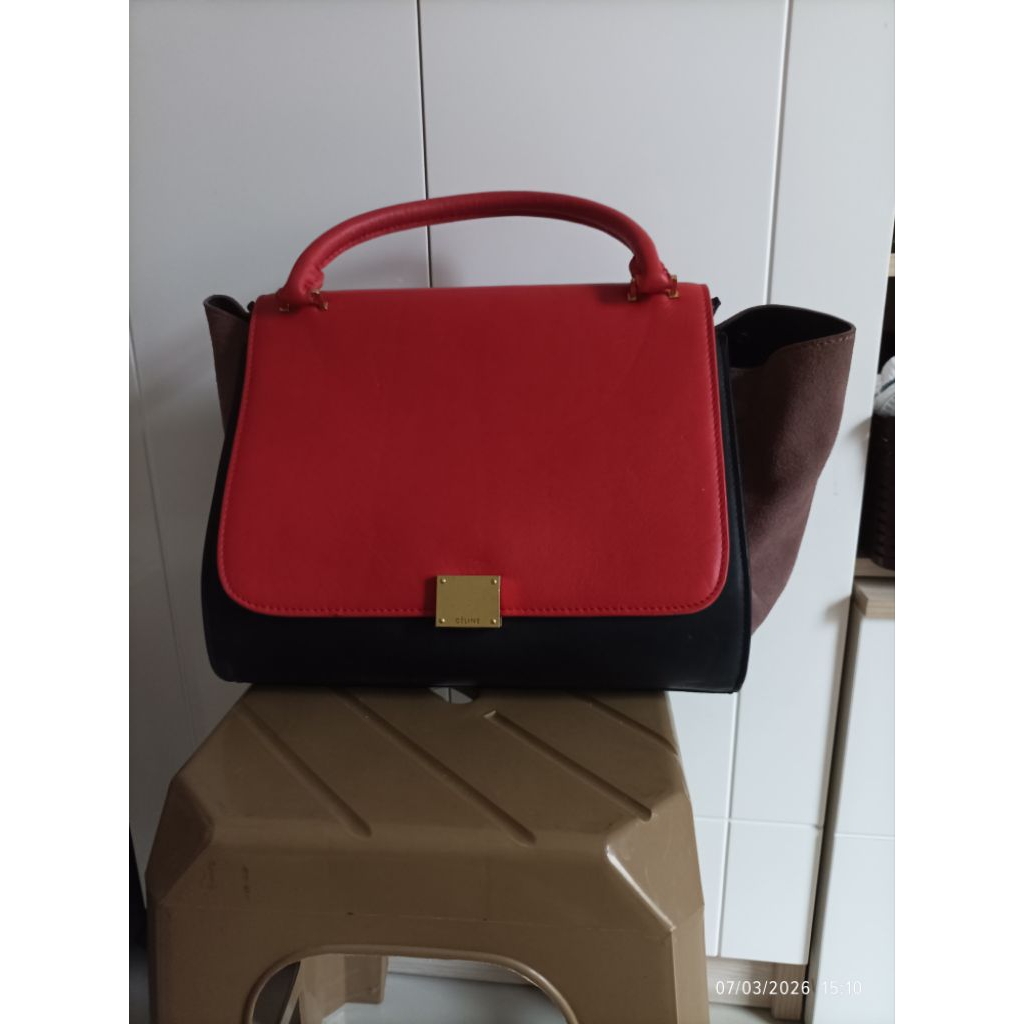 tas handbag selempang celine paris ori made in italy kondisi 85% butuh perawatan spa bekas second