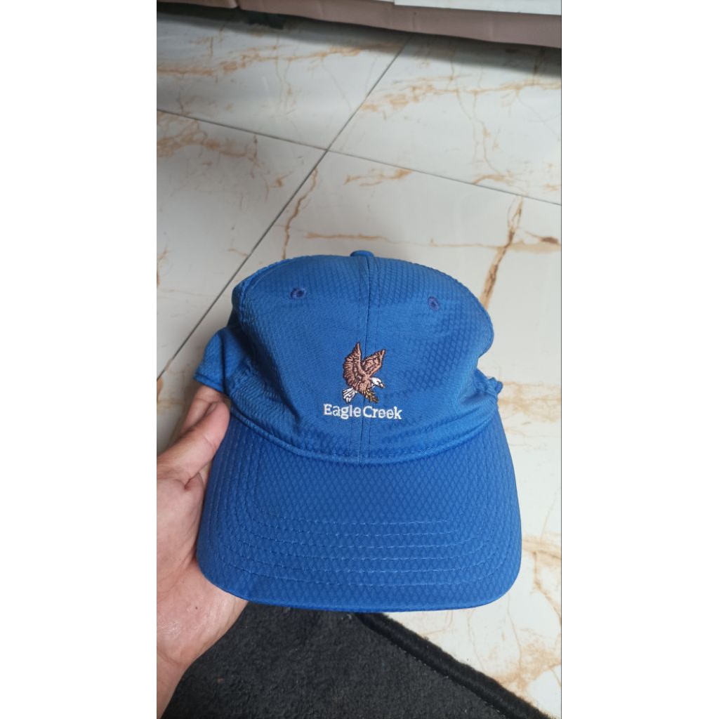 topi running UA