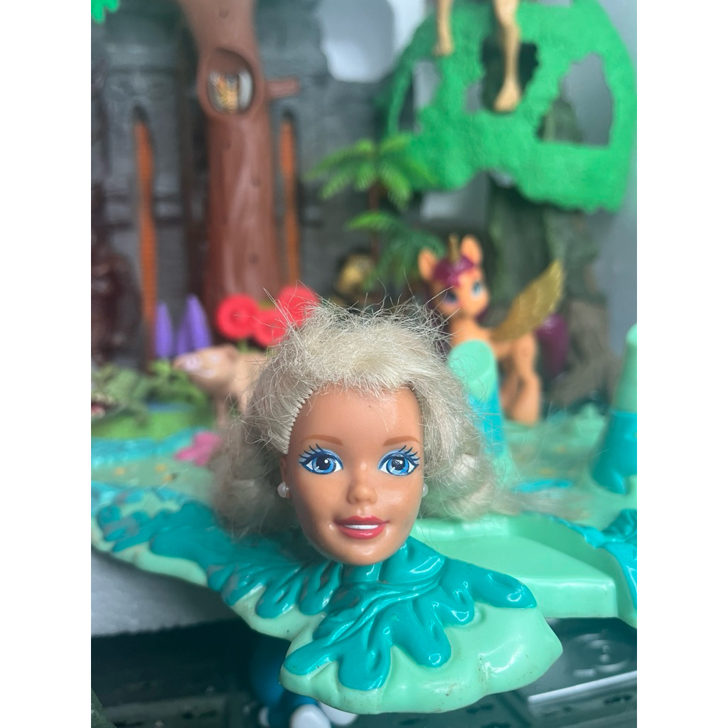 Mainan Boneka Kepala Barbie