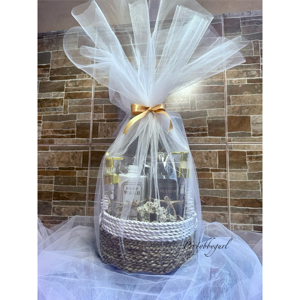 kado pernikahan sahabat