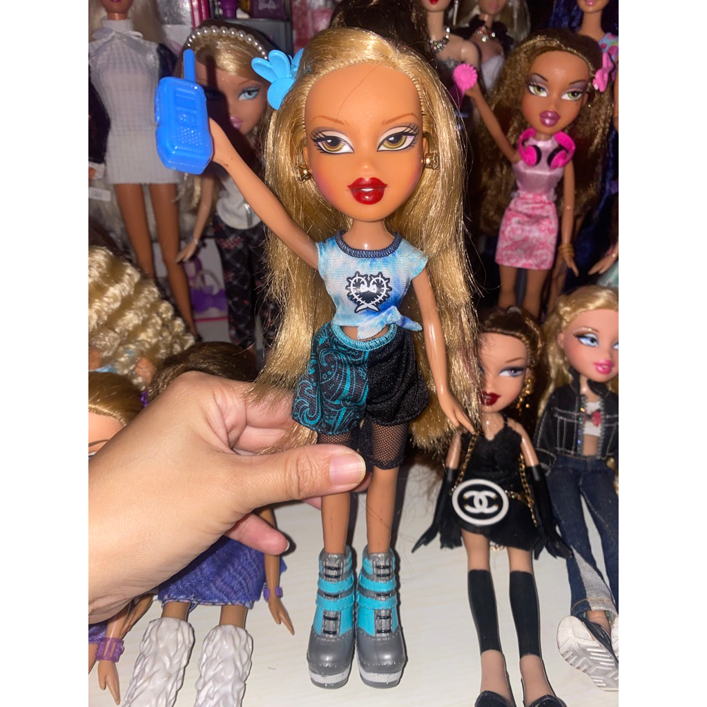 Bratz doll