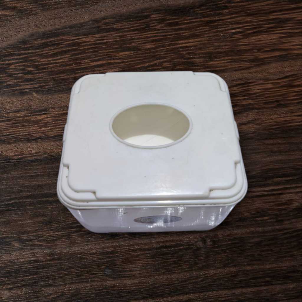 TEMPAT TISUE PLASTIK TEBAL 12x8cm