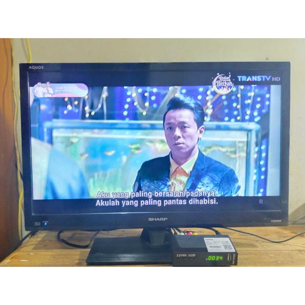 TV Sharp Aquos 24 inch + STB