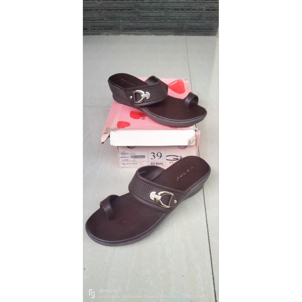 sandal genny