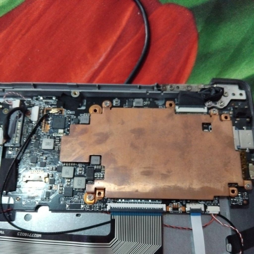 Mobo axioo mybook 14g