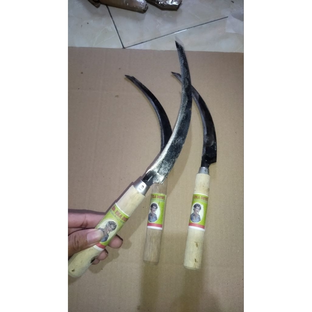 alat pemanen tanaman padi/pengaritan tanaman padi