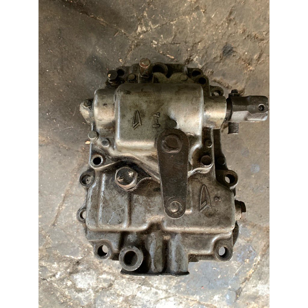 tutup transmisi daihatsu delta